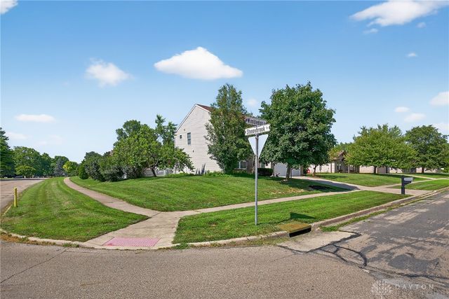 1601 Wimbledon Drive, Fairborn, OH 45324