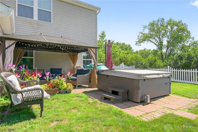 1601 Wimbledon Drive, Fairborn, OH 45324