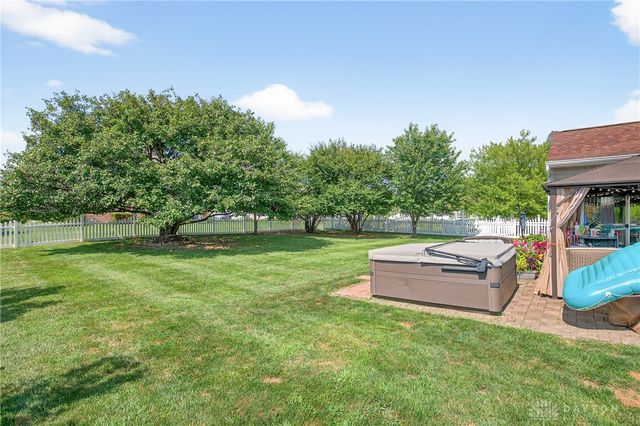 1601 Wimbledon Drive, Fairborn, OH 45324