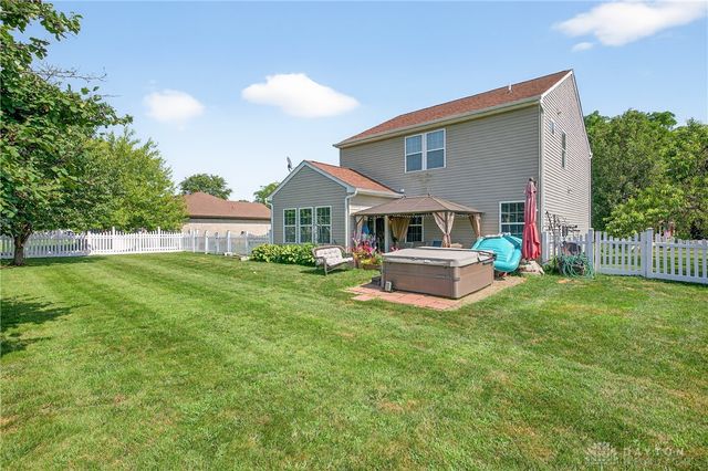 1601 Wimbledon Drive, Fairborn, OH 45324