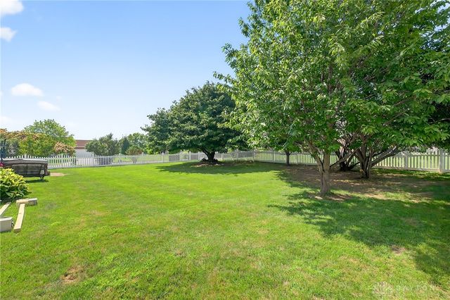 1601 Wimbledon Drive, Fairborn, OH 45324
