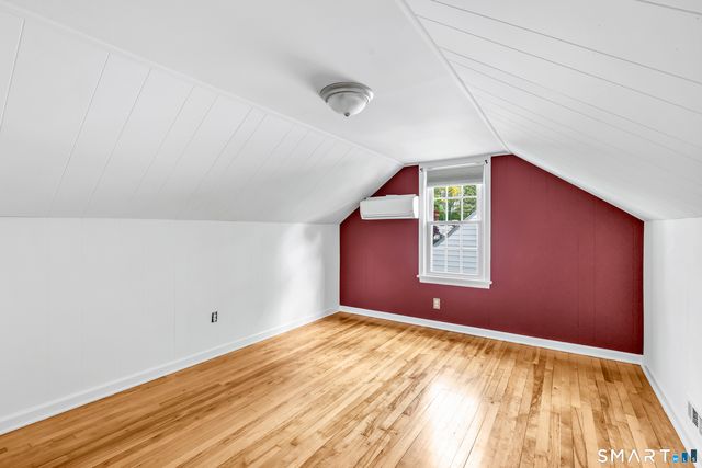 21 Aimes Drive, West Haven, CT 06516
