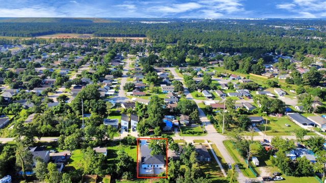 9409 Caddo Road, Houston, TX 77078