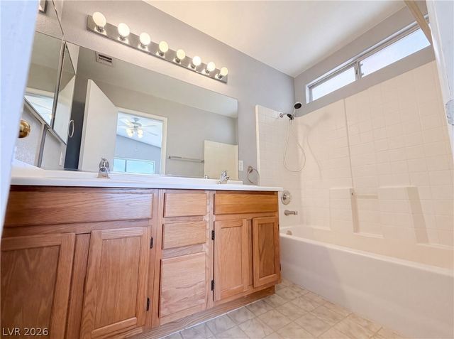 9121 Indian Breeze Drive, Las Vegas, NV 89129