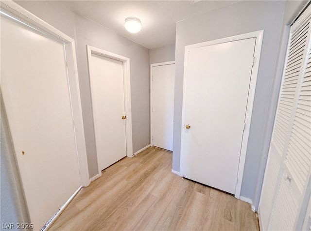 9121 Indian Breeze Drive, Las Vegas, NV 89129