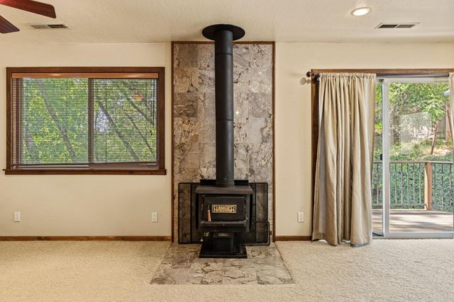 899 Holly Way, Placerville, CA 95667