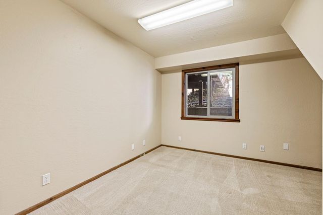 899 Holly Way, Placerville, CA 95667
