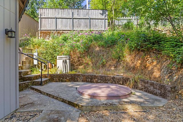 899 Holly Way, Placerville, CA 95667