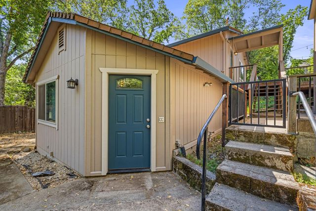 899 Holly Way, Placerville, CA 95667