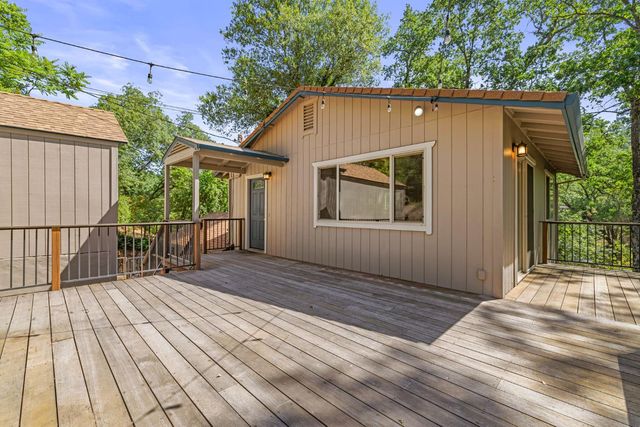 899 Holly Way, Placerville, CA 95667
