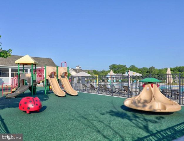 23789 PEMBROKE LN, Millville, DE 19967