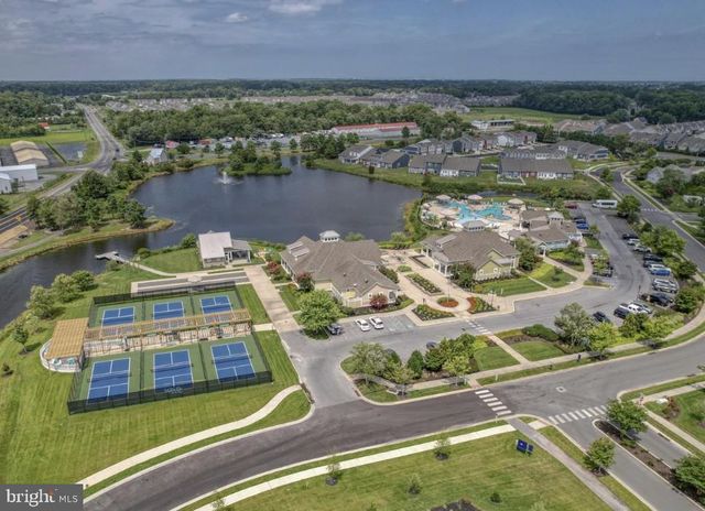 23789 PEMBROKE LN, Millville, DE 19967