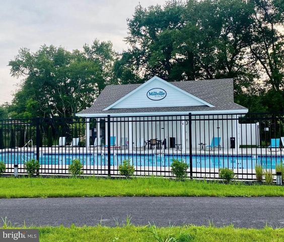 23789 PEMBROKE LN, Millville, DE 19967