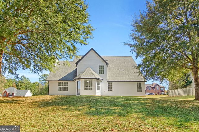 148 Barrington Parkway, Stockbridge, GA 30281