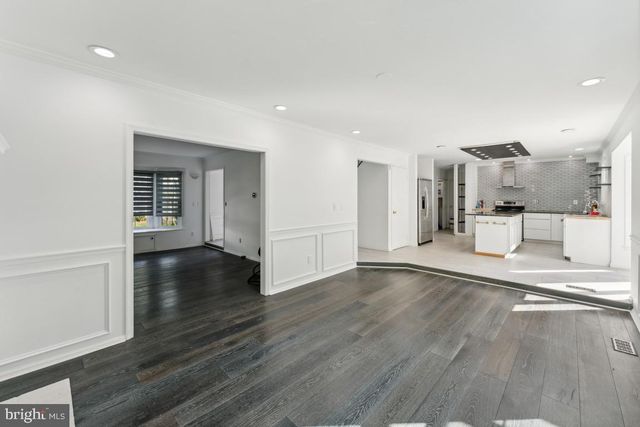 8403 SILVERDALE CT, Lorton, VA 22079