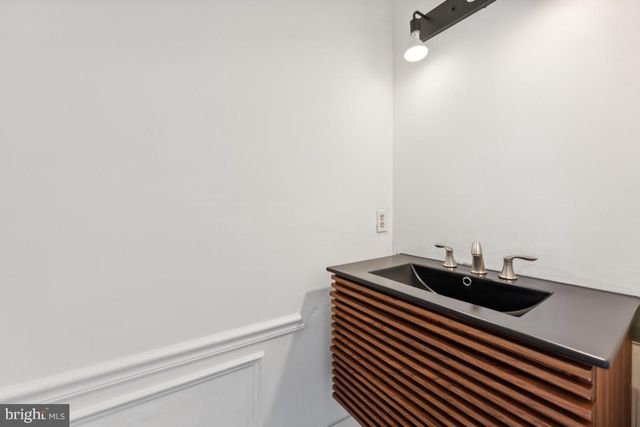 8403 SILVERDALE CT, Lorton, VA 22079