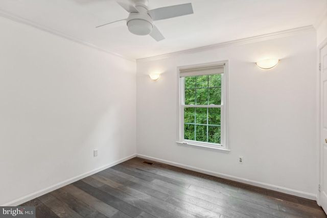 8403 SILVERDALE CT, Lorton, VA 22079