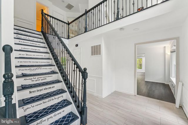 8403 SILVERDALE CT, Lorton, VA 22079