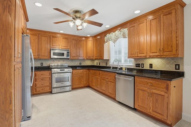168 Horne Way 168, Millbury, MA 01527