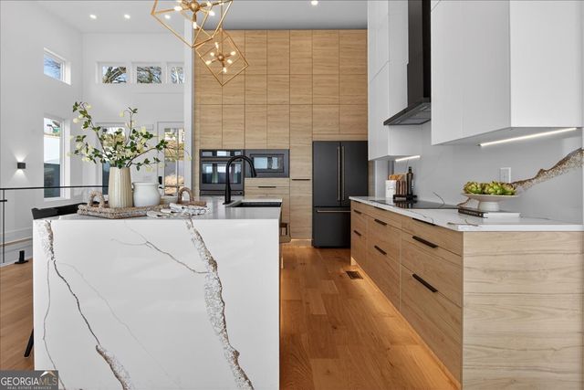 168 Railroad Street, Canton, GA 30114