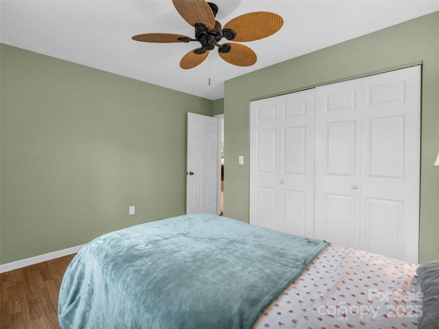 112 Serenity Circle, Hendersonville, NC 28792