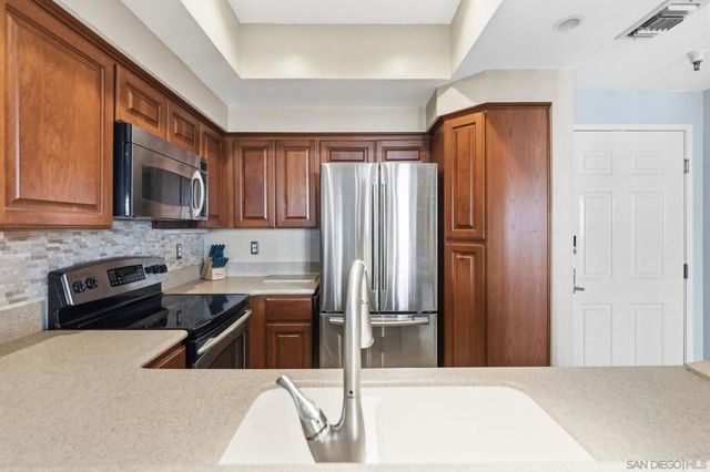 620 State St 317, San Diego, CA 92101