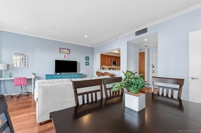 620 State St 317, San Diego, CA 92101