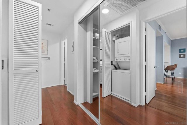 620 State St 317, San Diego, CA 92101