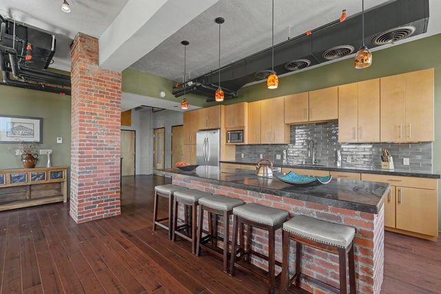 219 Central Avenue NW APT 504, Albuquerque, NM 87102
