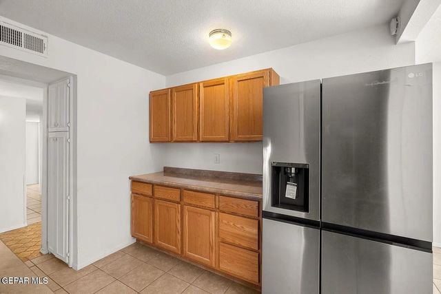 10182 Bon Aire Drive, El Paso, TX 79924