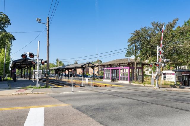 340 Main St 502, Melrose, MA 02176