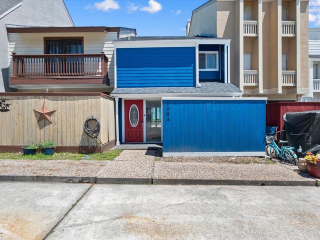 1904 Clipper Court, Willis, TX 77318