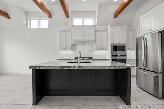 13624 S 21st Place, Bixby, OK 74008