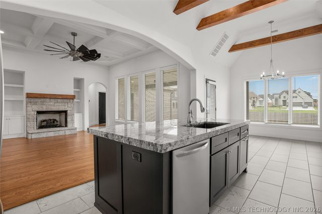 13624 S 21st Place, Bixby, OK 74008