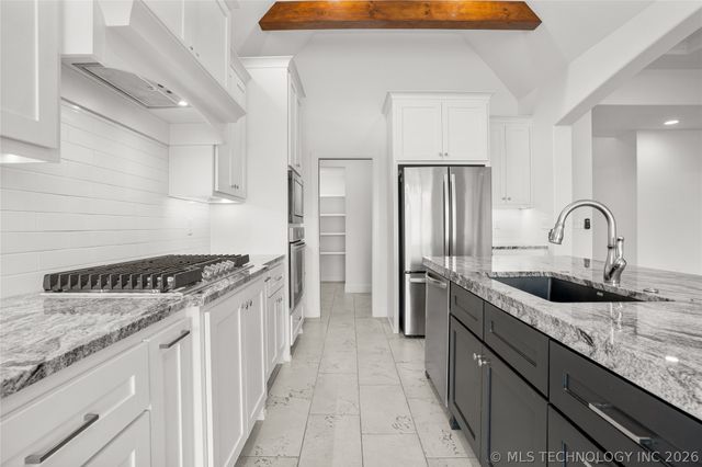 13624 S 21st Place, Bixby, OK 74008
