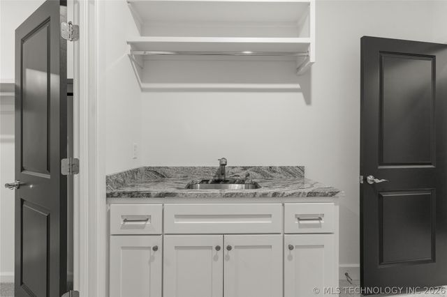 13624 S 21st Place, Bixby, OK 74008
