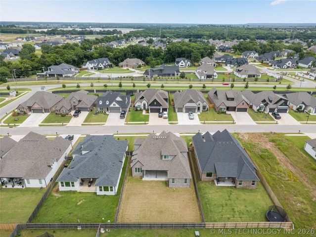 13624 S 21st Place, Bixby, OK 74008