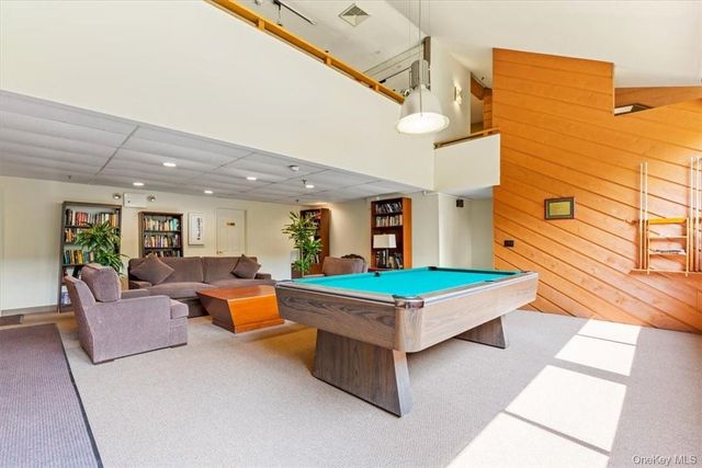 2 Fountain Lane 3W, Scarsdale, NY 10583