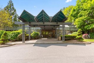 2 Fountain Lane 3W, Scarsdale, NY 10583