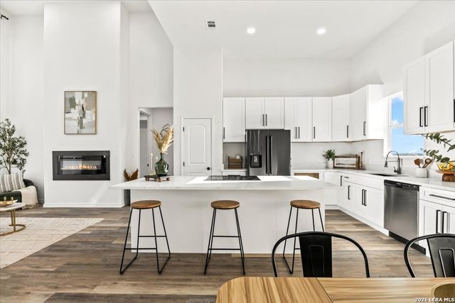 971 County Road 5715, Natalia, TX 78059