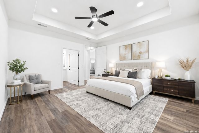 971 County Road 5715, Natalia, TX 78059