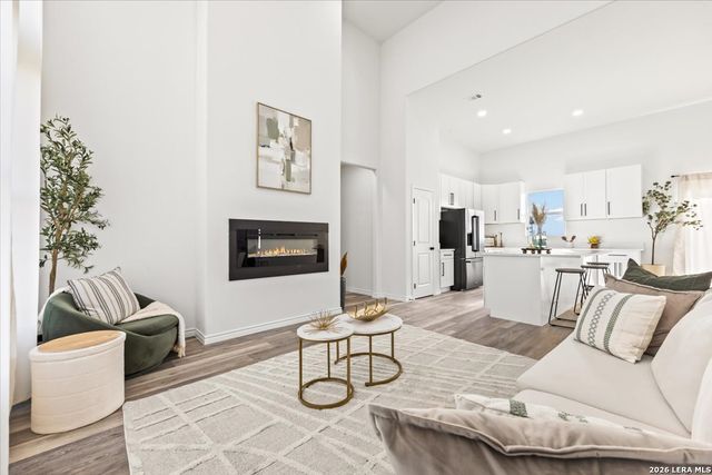 971 County Road 5715, Natalia, TX 78059