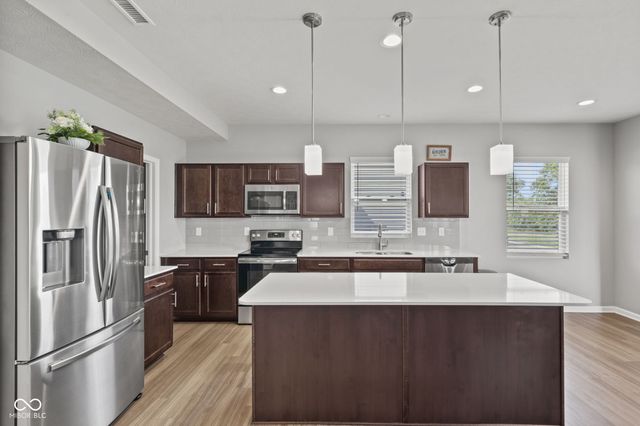 6018 Aspen Meadow Drive, Indianapolis, IN 46237