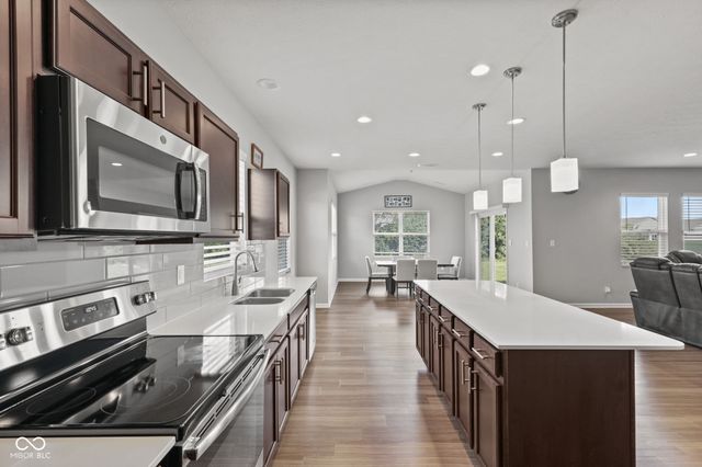 6018 Aspen Meadow Drive, Indianapolis, IN 46237