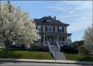 419 Bridge Street, Manchester, NH 03104