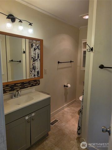 225 14th Street SE, Auburn, WA 98002
