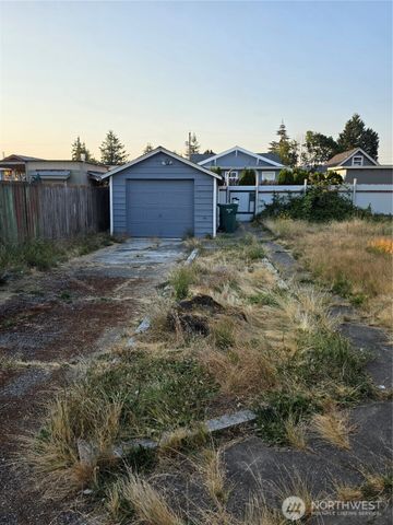 225 14th Street SE, Auburn, WA 98002