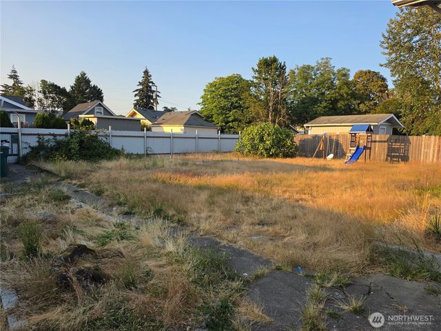 225 14th Street SE, Auburn, WA 98002