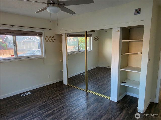 225 14th Street SE, Auburn, WA 98002