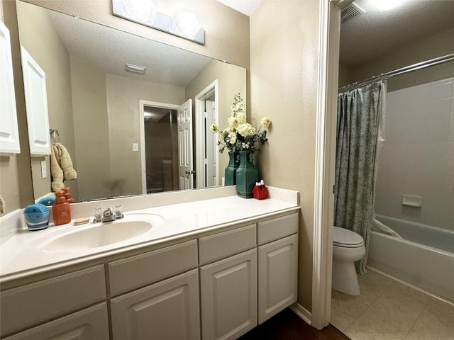 18507 Alemarble Oak Street, Cypress, TX 77429